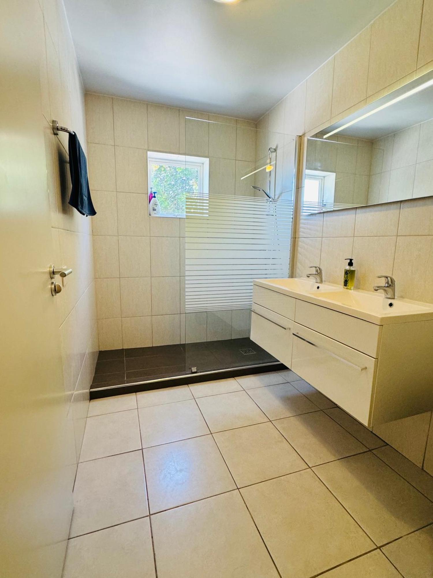 # Blue Bay Beach - Ocean View Apartments - Fully Air Conditioned # Exterior foto
